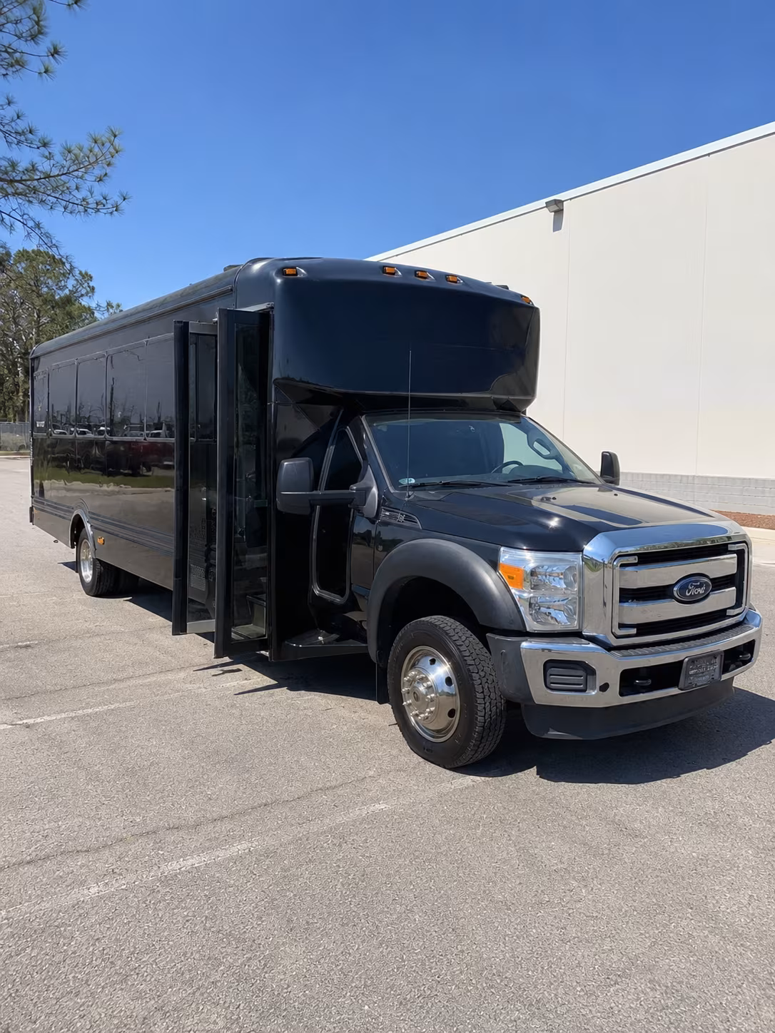 Abilene Winery Tour & Pub Crawl Transportation