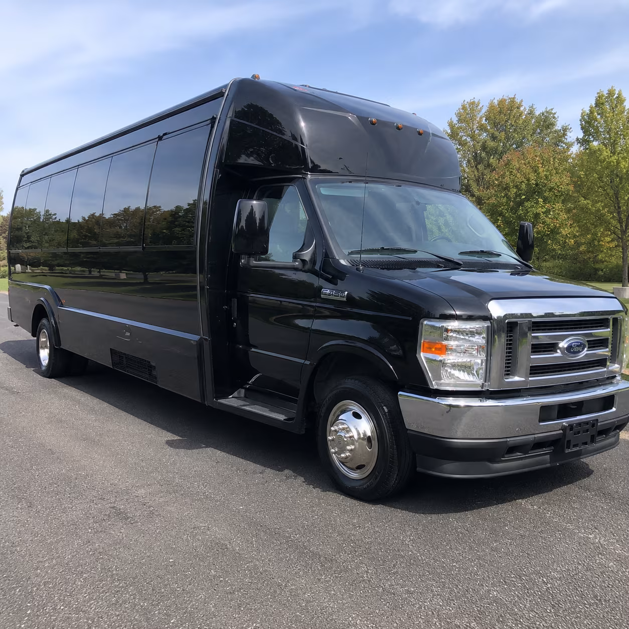 Lubbock Birthday, Sweet 16, & Quinceañera Transportation party bus exterior