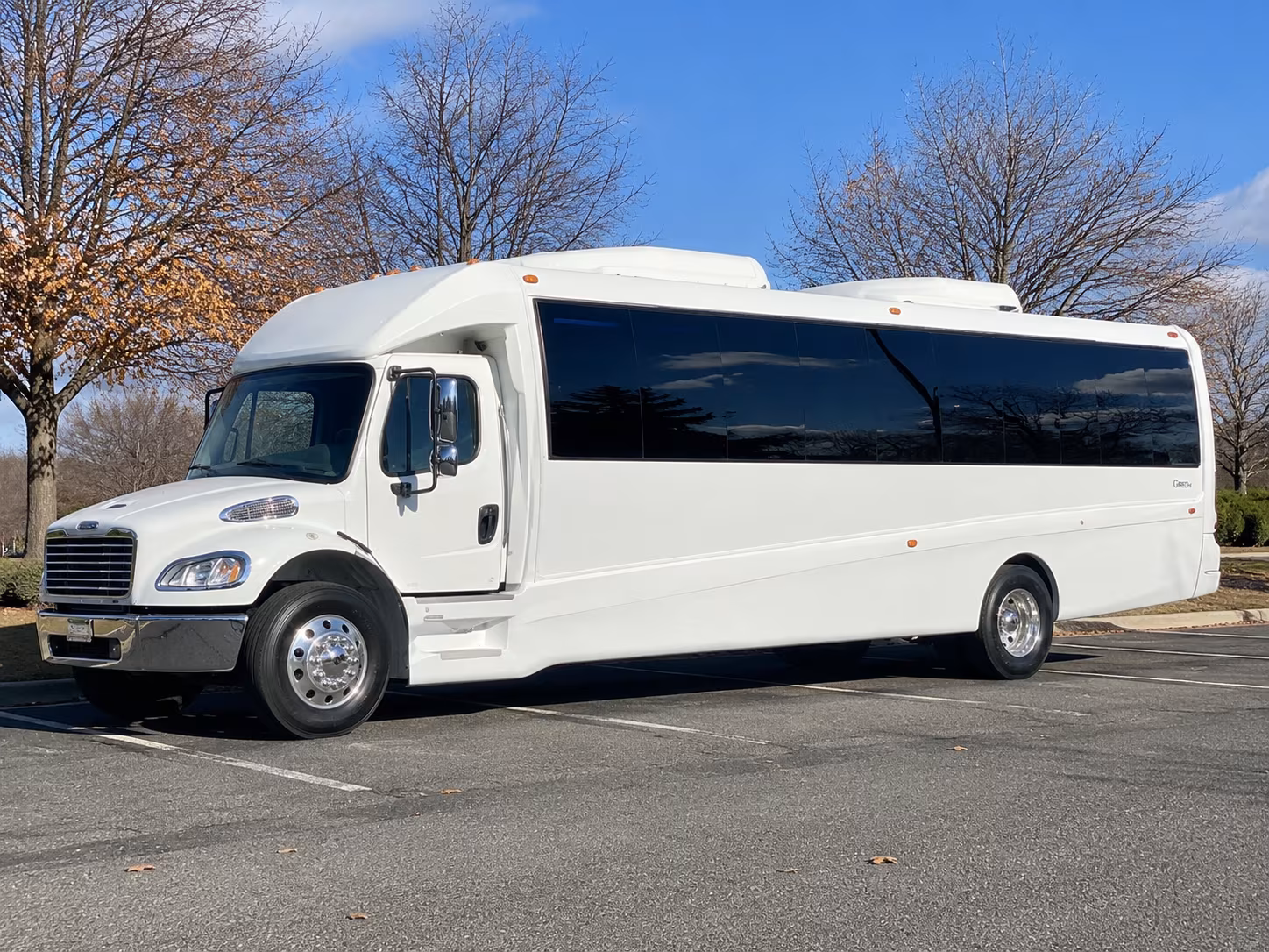 Lubbock Birthday, Sweet 16, & Quinceañera Transportation party bus exterior