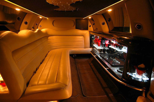 lincoln stretch limo 2 Lubbock